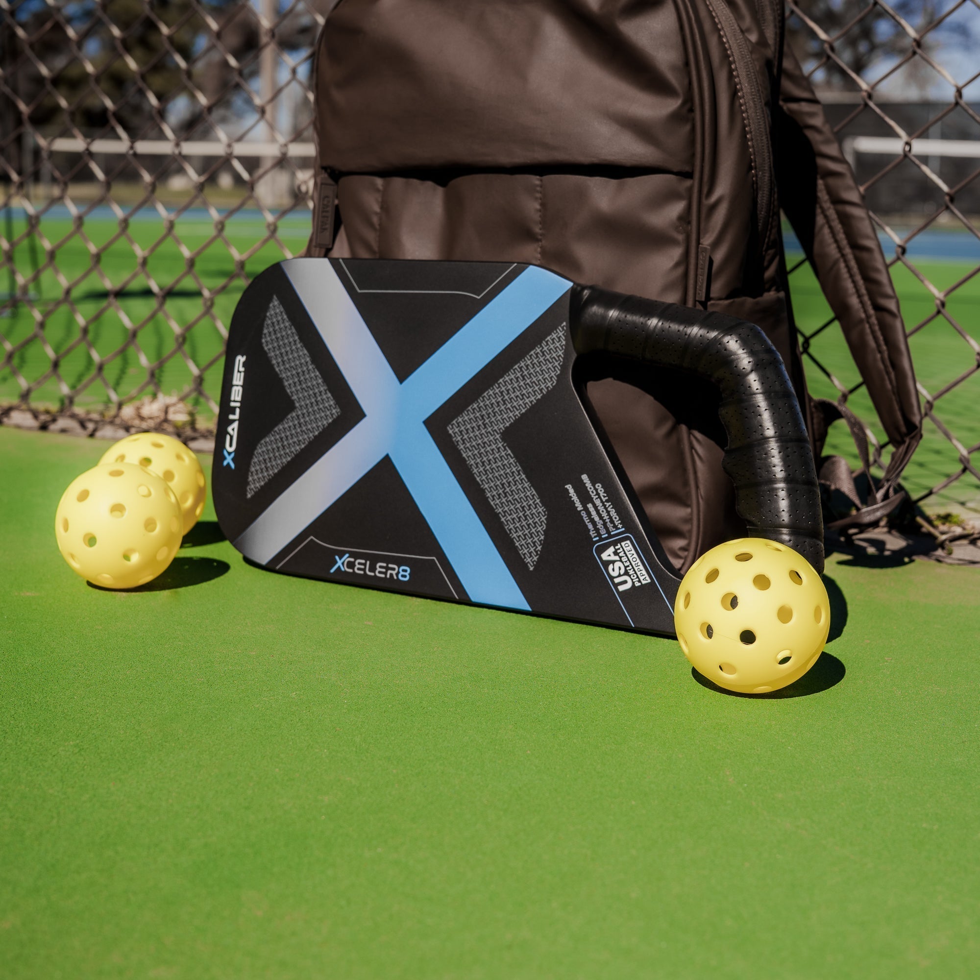 Xcaliber Ergo Review: XCELER8's Ergonomic Pickleball Paddle